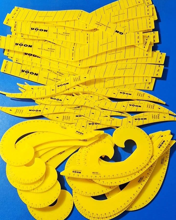 {"remix_data":[],"remix_entry_point":"challenges","source_tags":[],"origin":"unknown","total_draw_time":2,"total_draw_actions":2,"layers_used":2,"brushes_used":0,"photos_added":0,"total_editor_actions":{},"tools_used":{"transform":1},"is_sticker":false,"edited_since_last_sticker_save":true,"containsFTESticker":false}